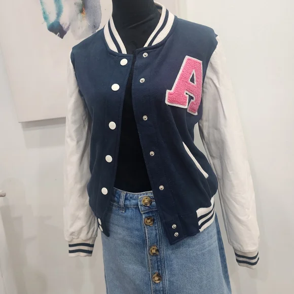 [ reflex] Juniors size Medium, cutest letterman jacket w/ pink "A" - Picture 2 of 16